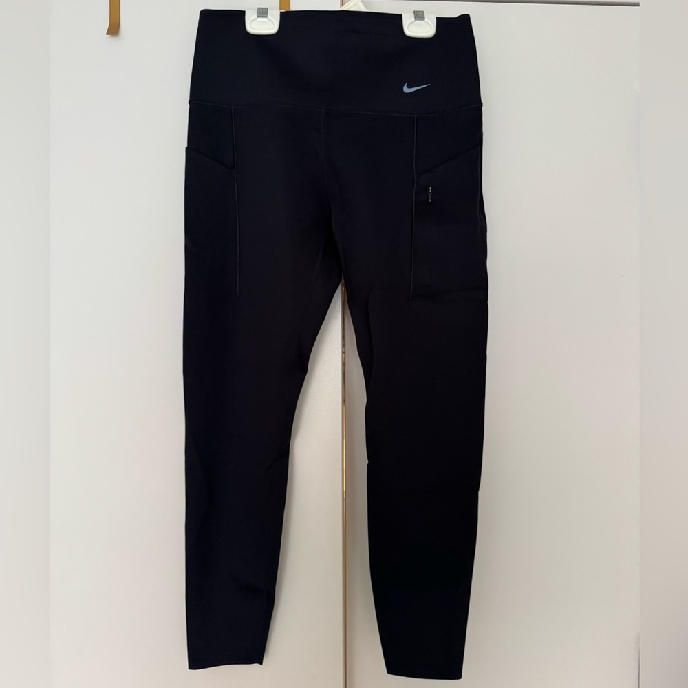 Nike women’s black Leggings